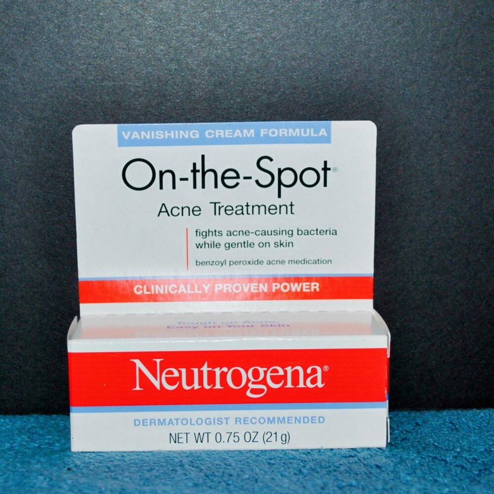 Neutrogena On-The-Spot Acne Treatment